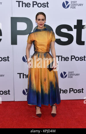 Sarah Paulson arrives at 'The Post' Washington, DC Premiere at The Newseum on December 14, 2017 in Washington, DC. Credit: Erik Pendzich/Alamy Live News Stock Photo