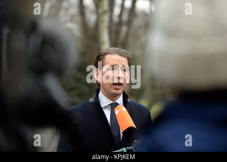 Vienna, Austria. 16th Dec, 2017. The party committees of the ÖVP (Austrian People's Party) have today in the party committees for the coalition negotiations advise. Picture shows Sebastian Kurz (ÖVP) Credit: Franz Perc/Alamy Live News Stock Photo
