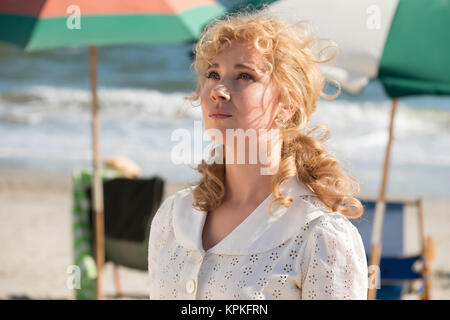 RELEASE DATE: December 1, 2017 TITLE: Wonder Wheel STUDIO: Amazon Studios DIRECTOR: Woody Allen PLOT: On Coney Island in the 1950s, a lifeguard tells the story of a middle-aged carousel operator and his beleaguered wife. STARRING: JUNO TEMPLE as Carolina. (Credit Image: © Amazon Studios/Entertainment Pictures) Stock Photo