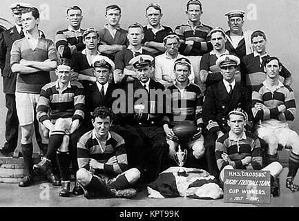 HMS COLOSSUS - the HMS Colossus 1917-1918 Rugby football team - Cup winners - A Dreadnought battleship built by Scotts of Greenock, Scotland Stock Photo