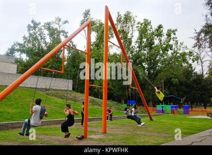 'Swing' ca. 1975-1976. Installation behind the Museo Tamayo in Chapultepec Park, Mexico City, DF, Mexico, Stock Photo