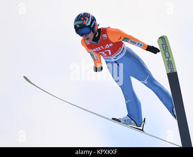 Hinterzarten, Germany. 17th Dec, 2017. Yuki Ito from Japan during her jump at the FIS Ladies Ski Jumping World Cup in Hinterzarten, Germany, 17 December 2017. Credit: Felix Kästle/dpa/Alamy Live News Stock Photo