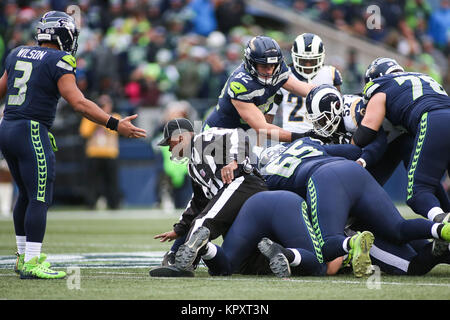 Seattle, WA, USA. 17th Dec, 2017. A fight breaks out during a game between the Los Angeles Rams and Seattle Seahawks at CenturyLink Field in Seattle, WA. The Rams won 42-7. Sean Brown/CSM/Alamy Live News Stock Photo