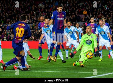 Barcelona, Spain. 17th Dec, 2017. FC Barcelona's Lionel Messi (1st L) goals during a Spanish League match between FC Barcelona and RC Deportivo in Barcelona, Spain, Dec. 17, 2017. Credit: Joan Gosa/Xinhua/Alamy Live News Stock Photo