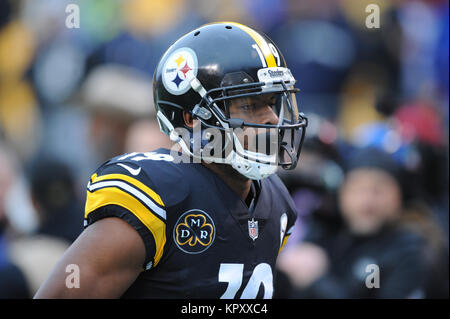 Dec 17th, 2017: Steelers JuJu Smith-Schuster #19 during the New England  Patriots vs Pittsburgh Steelers game at Heinz Field in Pittsburgh, PA.  Jason Pohuski/CSM Stock Photo - Alamy