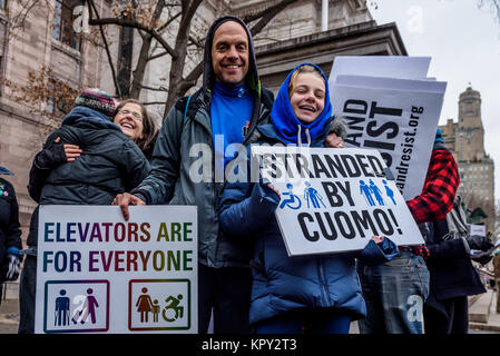 New York, United States. 16th Dec, 2017. Members of Rise and Resist, residents from across NYC, City Councilwoman Helen Rosenthal, and Susan Dooha, executive director of the Center for the Independence of the Disabled, New York (CIDNY), held a protest on December 16, 2017; outside the Museum of Natural History Subway Stop on Saturday to impress upon the city organization the importance of accessible subway stations. Credit: Erik McGregor/Pacific Press/Alamy Live News Stock Photo