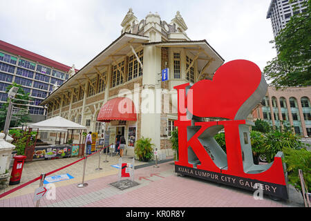 View of the Kuala Lumpur City Gallery building and the I Love (Heart) KL near Merdeka Square in Kuala Lumpur, Malaysia Stock Photo