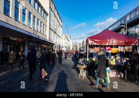 Busy shops and market stalls on The Moor in the centre of Sheffield, South Yorkshire, UK Stock Photo