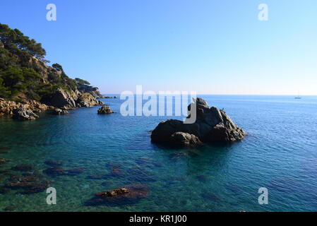 STONES BY THE SEA,MEDITERRANEAN,LARGE,LARGE,SMALL,ROUND,LIGHT,DARK Stock Photo