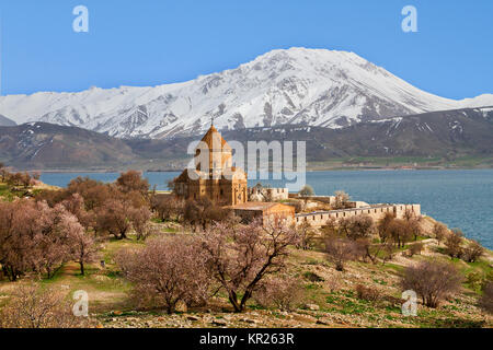 Armenian church dedicated to the Holy Cross, on the Akdamar Island, Lake Van, Turkey. Stock Photo