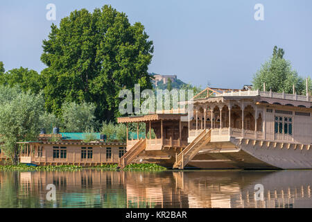 Traditional houseboats on Dal lake in Srinagar, Kashmir, India Stock Photo