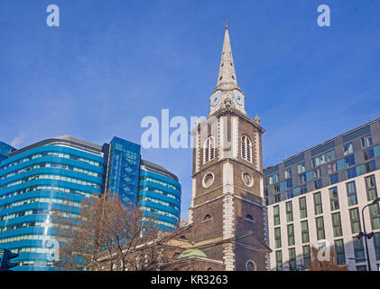 City of London  The church of St Botolph-without-Aldgate framed by newer buildings Stock Photo