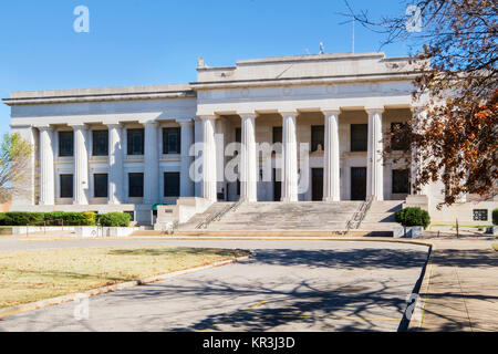 The Scottish Rite of Freemasonry temple, neo classic architecture with Doric columns in Guthrie, Oklahoma, USA. Stock Photo