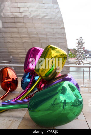 Tulips, Jeff Koons sculpture of a bouquet of multicolored balloon flowers outside the Guggenheim Museum, Bilbao, Spain Stock Photo