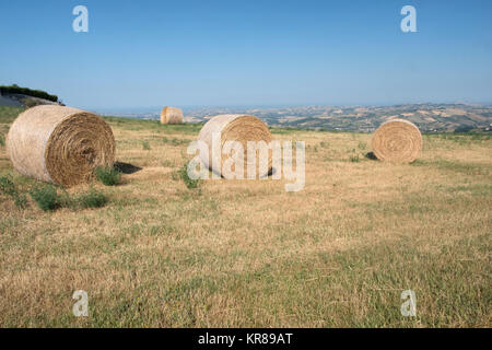 Rural landscape along the road from Civitella del Tronto to Teramo (Abruzzi, Italy) at summer. Stock Photo