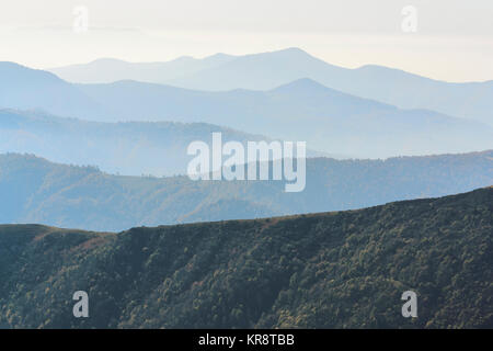 Ukraine, Zakarpattia region, Rakhiv district, Carpathians, Chornohora, Mountain landscape with mist Stock Photo