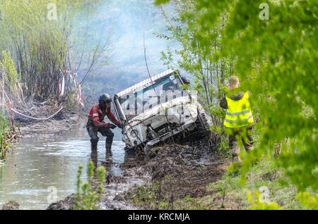 SALOVKA, RUSSIA - MAY 5, 2017: Racing off-road on SUVs cars at the ...