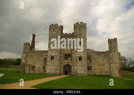 View of the gatehouse of Titchfield Abbey, near Fareham, Hampshire.  The abbey was founded in 1222 for Premonstratensian canons. Stock Photo