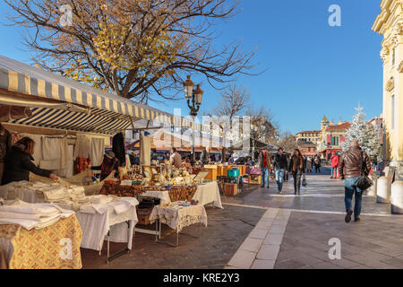 Street scene, typical daily market with antiques stalls in Cours Saleya, Vieille Ville, Nice, French Riviera, France Stock Photo