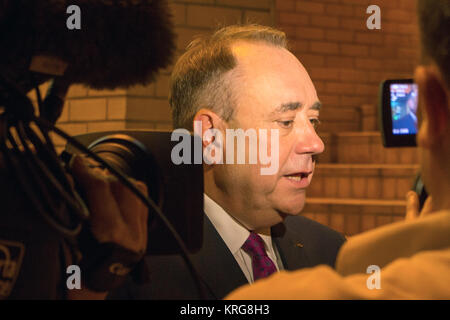 Alex Salmond MSP, First Minister of Scotland, outside the Royal Conservatoire of Scotland, Glasgow, Scotland, 5th August, 2014 Stock Photo