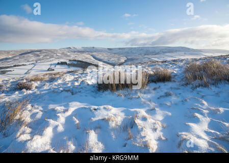 Beautiful winter morning in the High Peak. View to Kinder Scout from Lantern Pike near Hayfield in the Peak District. Stock Photo