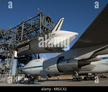STS-128 Space Shuttle Discovery launched from Kennedy Space Center to ...