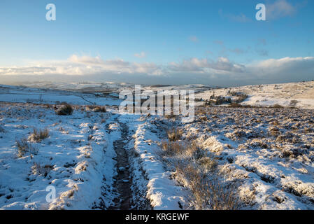 Beautiful snowy morning near Rowarth, Derbyshire in the English countryside. Stock Photo