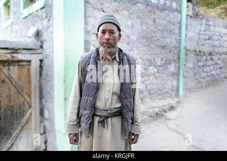 Old man, Balti people, Nubra Valley, Turtuk, Ladakh, Jammu and Kashmir, India Stock Photo