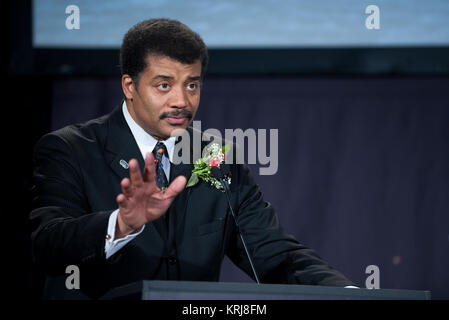 Director of the Hayden Planetarium Neil deGrasse Tyson speaks as host of the Apollo 40th anniversary celebration held at the National Air and Space Museum, Monday, July 20, 2009 in Washington. Photo Credit: (NASA/Bill Ingalls) Tyson - Apollo 40th anniversary Stock Photo