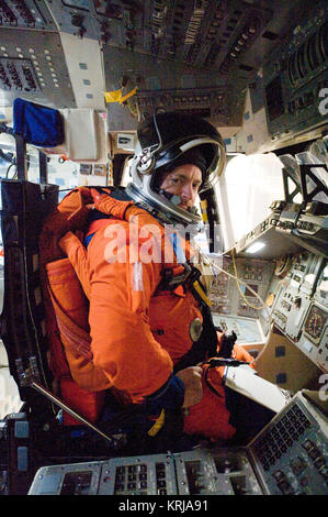 Photo Date: February 3, 2010 Subject: Emergency Egress Training STS 134 Location: Building 9NW - FFT.   Photographer:David DeHoyos STS-134 Mark Kelly Feb10 Stock Photo