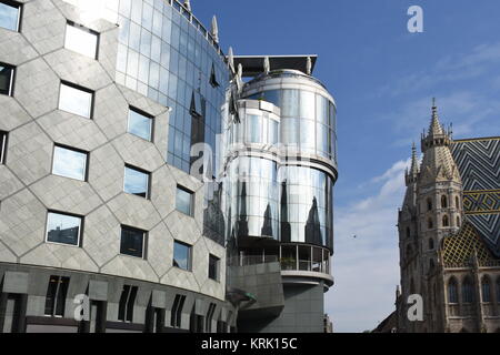 vienna,haas house haas house,1st district,stock im eisen square,st. stephen's cathedral,hans hollein,bay Stock Photo