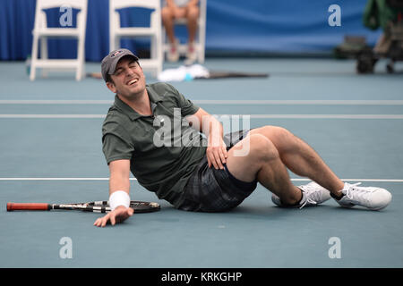 DELRAY BEACH, FL - NOVEMBER 21: Jason Biggs participates in The 26th Annual Chris Evert/Raymond James Pro-Celebrity Tennis Classic at the Delray Beach Tennis Center on November 21, 2015 in Delray Beach, Florida.   People:  Jason Biggs Stock Photo