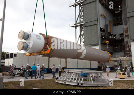 ULA's Atlas V Solid Rocket Booster (SRB) being lifted and stationed onto stand at Pad 41 for the OSIRIS-REx upcoming launch. KSC-20160808-PH GFB01 0015 (28278199904) Stock Photo