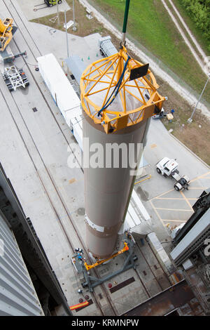 ULA's Atlas V Solid Rocket Booster (SRB) being lifted and stationed onto stand at Pad 41 for the OSIRIS-REx upcoming launch. KSC-20160808-PH GFB01 0052 (28864660826) Stock Photo