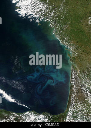 Phytoplankton bloom in the Bay of Biscay (8692316361) Stock Photo