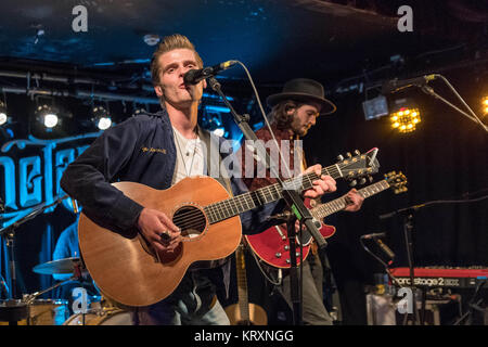 Dublin, Dublin, Ireland. 18th Dec, 2017. Alfie from Irish Folk group, Hudson Taylor performs in Whelans on Wexford Street. Credit: Ben Ryan/SOPA/ZUMA Wire/Alamy Live News Stock Photo