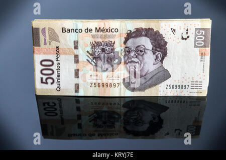 Mexico, Mexican 500 peso note Stock Photo - Alamy