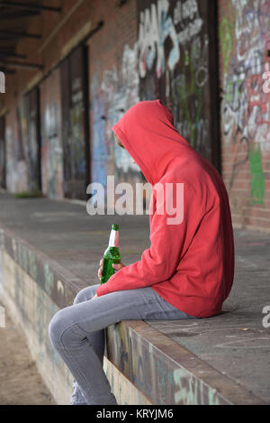 Youngster, beer, drinking, Jugendlicher, Bier, Trinken