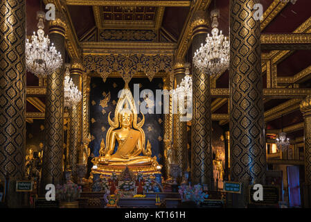 PHITSANULOK - December  18,2017 : The most beautiful buddha sculpture in Phitsanulok, , Phra Buddha Chinnarat is the most beautiful and the large gold Stock Photo