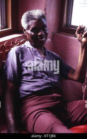 charlie-hoss-singleton-is-an-