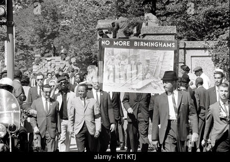 Congress of Racial Equality and members of the All Souls Church, Unitarian march in memory of the 16th Street Baptist Church bombing victims Stock Photo