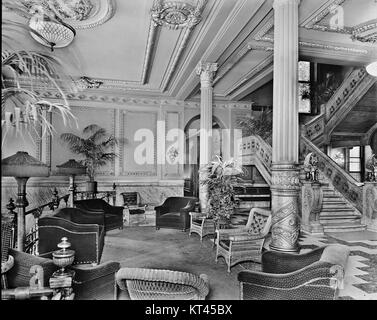 Marble stair and foyer 2 Murray Hill Hotel Stock Photo
