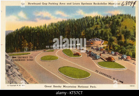 Newfound Gap parking area and Laura Spelman Rockefeller Memorial, Great ...
