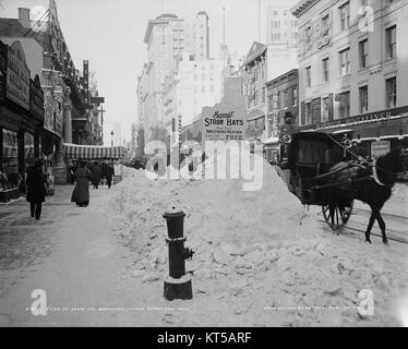 Piles of snow on Broadway, after storm, New York Stock Photo