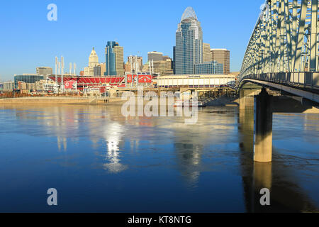 The Great American Ballpark in Cincinnati with Ohio River in front Stock Photo