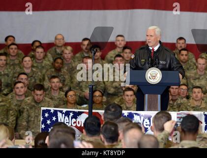 Bagram, Afghanistan. 21st Dec, 2017. U.S. Vice President Mike Pence addresses service members during an unannounced Christmas visit to Bagram Air Base December 21, 2017 in Bagram, Afghanistan. Pence showed his support for the Afghan government and warned neighboring Pakistan to stop harboring militant groups. Credit: Planetpix/Alamy Live News Stock Photo