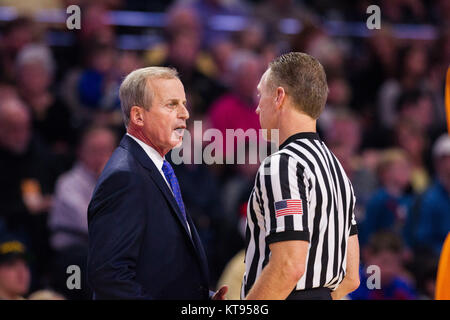 Winston-Salem, NC, USA. 23rd Dec, 2017. Tennessee head coach Rick Barnes talks with officials in the NCAA Basketball matchup at LJVM Coliseum in Winston-Salem, NC. (Scott Kinser/Cal Sport Media) Credit: csm/Alamy Live News Stock Photo