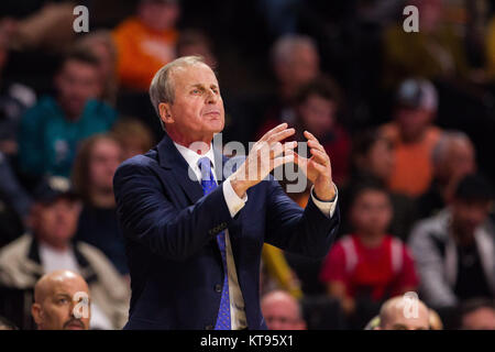 Winston-Salem, NC, USA. 23rd Dec, 2017. Tennessee head coach Rick Barnes in the NCAA Basketball matchup at LJVM Coliseum in Winston-Salem, NC. (Scott Kinser/Cal Sport Media) Credit: csm/Alamy Live News Stock Photo