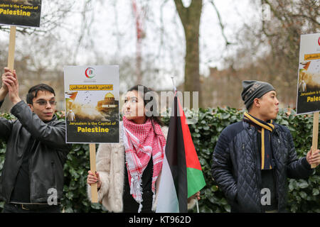 London, UK. 23rd Dec, 2017. Protest outside the American Embassy condemning Donald Trump's declaration of “recognition” of Jerusalem as the capital of, Israel. 23rd Dec, 2017. Credit: Penelope Barritt/Alamy Live News Stock Photo