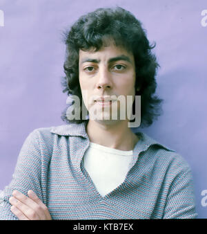 10cc  English rock group member Graham Gouldman in 1974. Stock Photo
